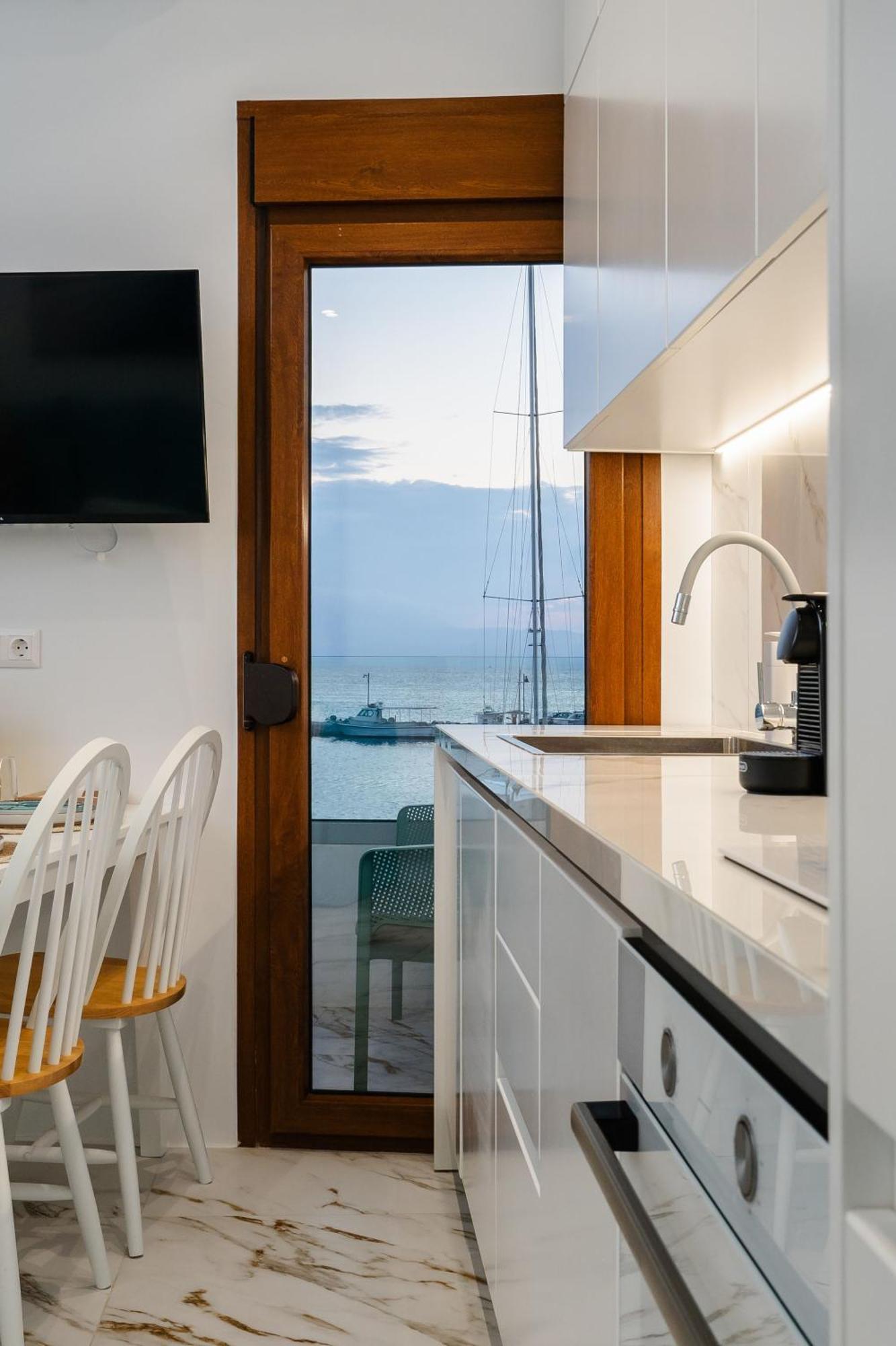 Apartment Infinity View